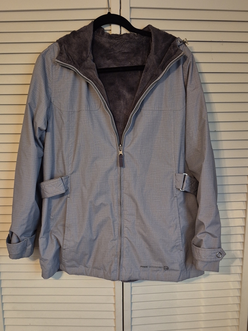 Free Country Woman's Light Gray Plaid Raincoat Jacket